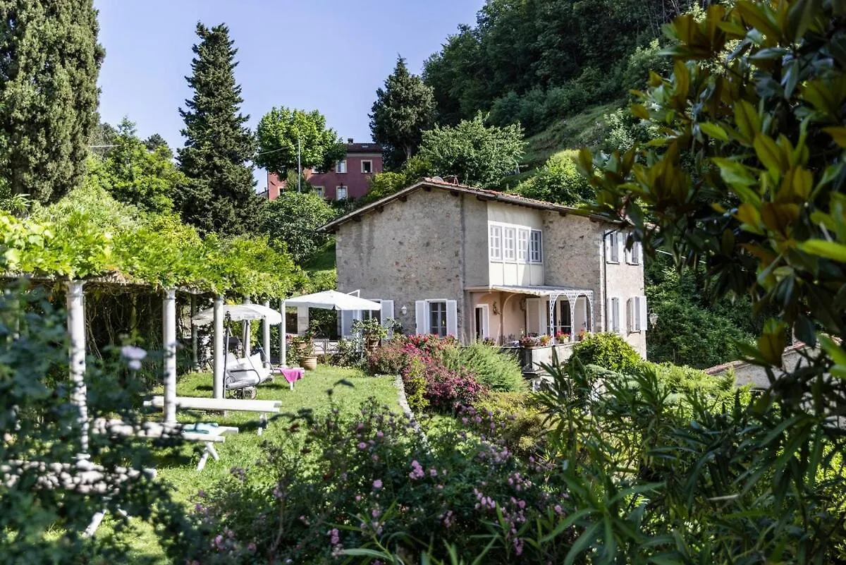 Rifugio Con Vista Mare E Piscina In Toscana Capriglia  0*, Capriglia (Lucca)