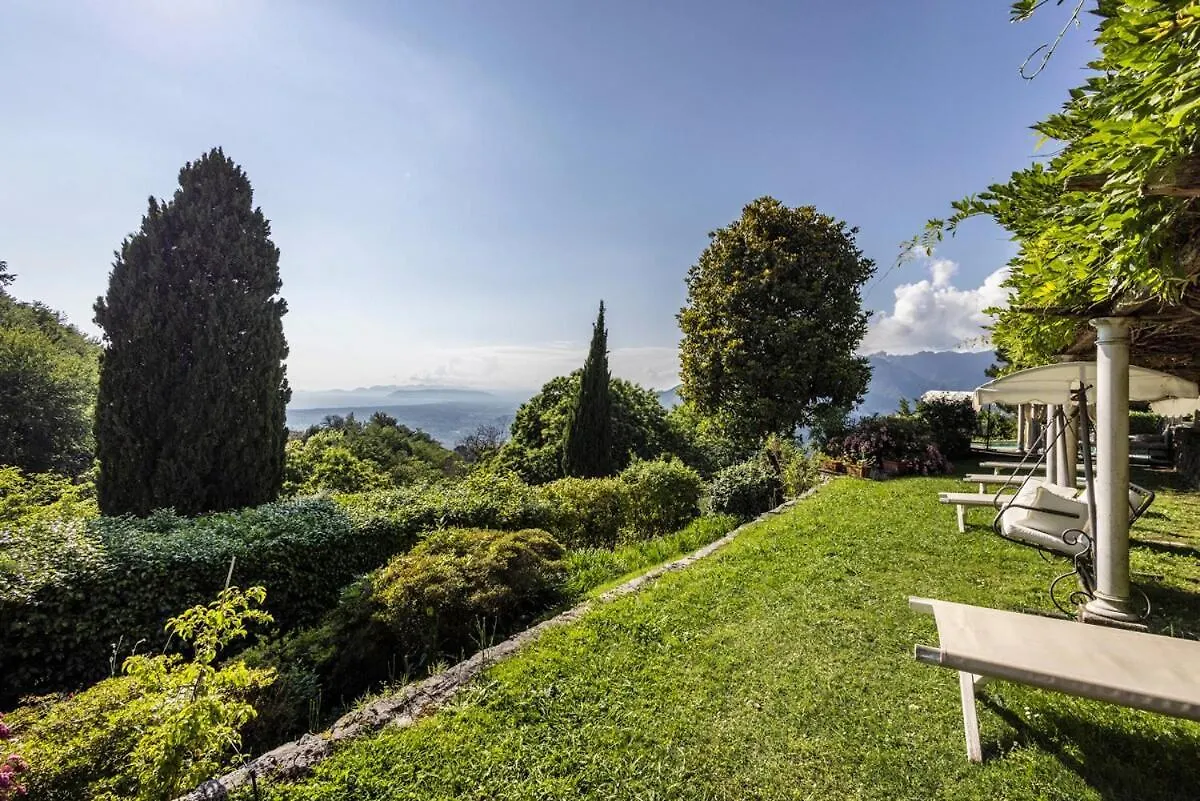 Rifugio Con Vista Mare E Piscina In Toscana Capriglia  Italy